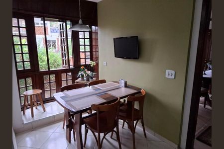 Casa à venda com 3 quartos, 400m² em Santo Amaro, São Paulo