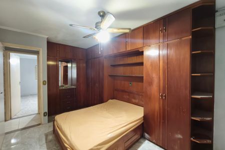 Casa para alugar com 180m², 2 quartos e 2 vagasQuarto Suíte