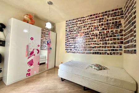 Casa de condomínio para alugar com 96m², 3 quartos e 3 vagasQuarto 2