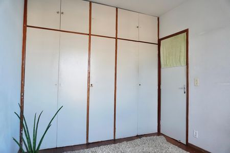 Apartamento à venda com 69m², 2 quartos e 1 vagaQuarto 2