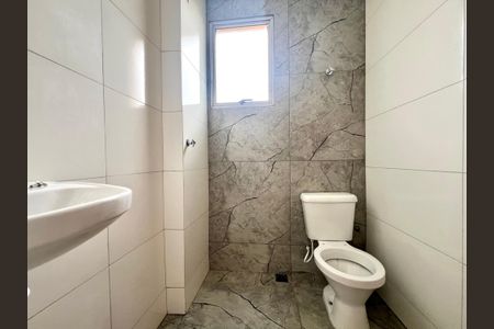 Apartamento para alugar com 54m², 2 quartos e 1 vaga Apartamento para alugar com 54m², 2 quartos e 1 vagaBanheiro social