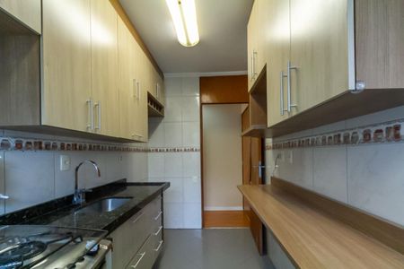 Apartamento à venda com 65m², 3 quartos e 1 vaga Apartamento à venda com 65m², 3 quartos e 1 vagaCozinha