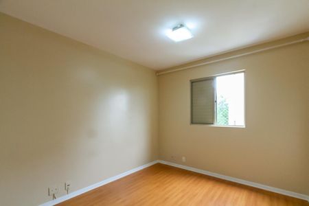 Apartamento à venda com 65m², 3 quartos e 1 vaga Apartamento à venda com 65m², 3 quartos e 1 vagaQuarto 2