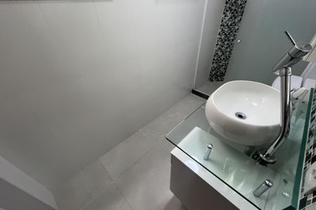 Apartamento para alugar com 110m², 3 quartos e 2 vagas Apartamento para alugar com 110m², 3 quartos e 2 vagasBanheiro 3
