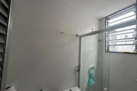 Apartamento para alugar com 110m², 3 quartos e 2 vagas Apartamento para alugar com 110m², 3 quartos e 2 vagasBanheiro de serviço