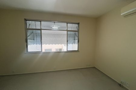 Apartamento para alugar com 110m², 3 quartos e 2 vagas Apartamento para alugar com 110m², 3 quartos e 2 vagasSala