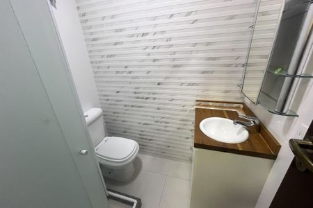 Apartamento para alugar com 110m², 3 quartos e 2 vagas Apartamento para alugar com 110m², 3 quartos e 2 vagasBanheiro
