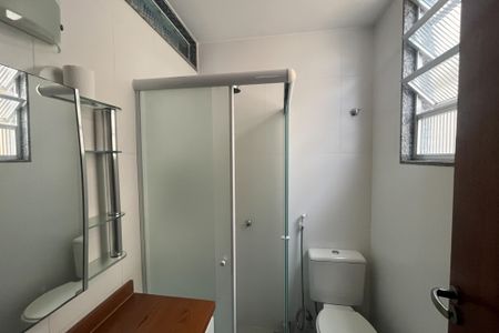 Apartamento para alugar com 110m², 3 quartos e 2 vagas Apartamento para alugar com 110m², 3 quartos e 2 vagasBanheiro 2