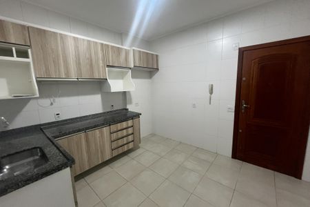 Apartamento para alugar com 110m², 3 quartos e 2 vagas Apartamento para alugar com 110m², 3 quartos e 2 vagasCozinha