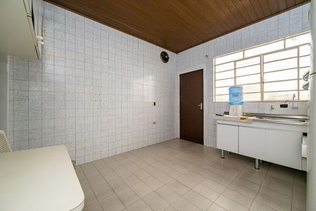 Cozinha de casa à venda com 2 quartos, 270m² em Vila Guarani, São Paulo