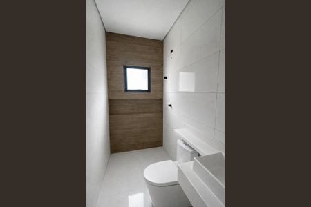 Casa de condomínio à venda com 125m², 3 quartos e 2 vagasBanheiro