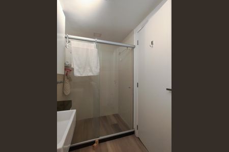 Studio à venda com 50m², 1 quarto e 1 vaga Studio à venda com 50m², 1 quarto e 1 vagaBanheiro