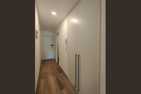 Studio à venda com 50m², 1 quarto e 1 vaga Studio à venda com 50m², 1 quarto e 1 vagaÁrea de Serviço