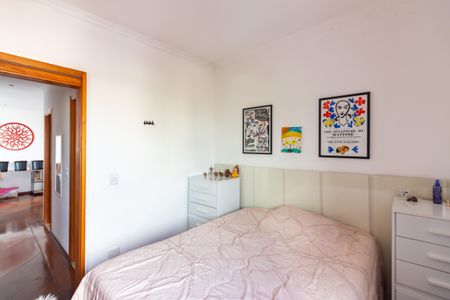 Apartamento à venda com 65m², 2 quartos e 2 vagasQuarto 2