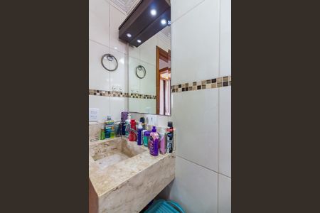 Apartamento à venda com 65m², 2 quartos e 2 vagasBanheiro 2