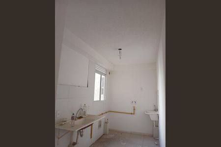 Cozinha de apartamento para alugar com 2 quartos, 49m² em Santa Cruz, Rio de Janeiro