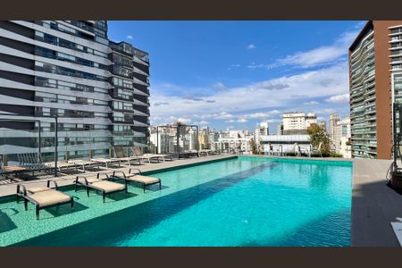 Studio para alugar com 32m², 1 quarto e 1 vagaPiscina