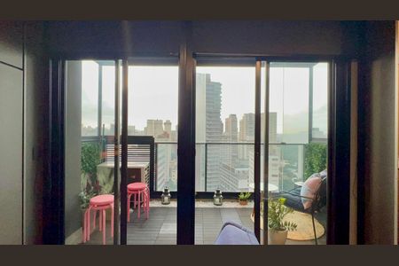 Studio para alugar com 32m², 1 quarto e 1 vagaVaranda