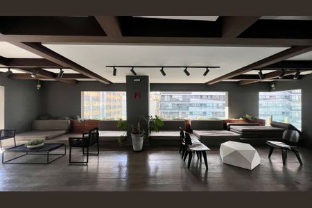 Studio para alugar com 32m², 1 quarto e 1 vagaBar da Piscina 