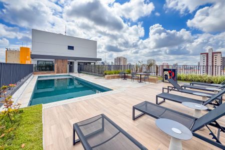 Apartamento à venda com 24m², 1 quarto e sem vagaPiscina