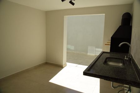 Casa à venda com 181m², 3 quartos e 2 vagasÁrea de convivência /churrasqueira 