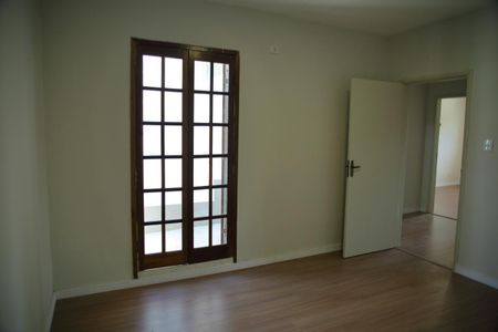 Casa à venda com 181m², 3 quartos e 2 vagasQuarto 3 