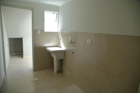 Casa à venda com 181m², 3 quartos e 2 vagasÁrea de Serviço
