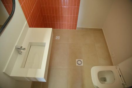Casa à venda com 181m², 3 quartos e 2 vagasBanheiro da Suíte 