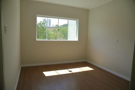 Casa à venda com 181m², 3 quartos e 2 vagasCopa/cozinha 