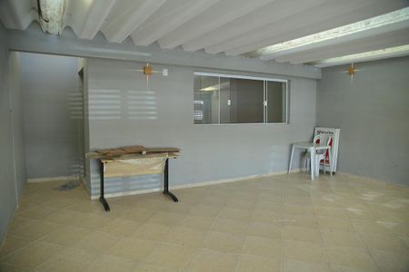 Casa à venda com 181m², 3 quartos e 2 vagasGaragem