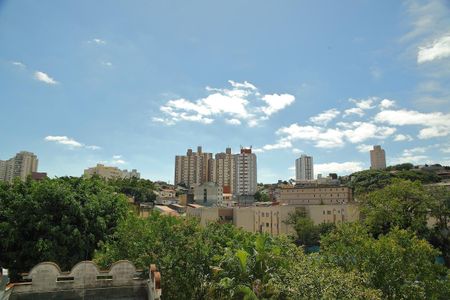 Casa à venda com 181m², 3 quartos e 2 vagasQuarto 2 - Vista 