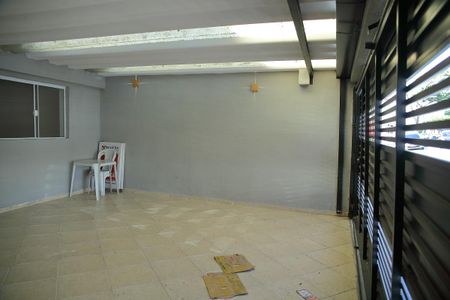 Casa à venda com 181m², 3 quartos e 2 vagasGaragem