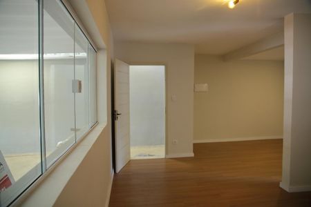Sala de casa à venda com 3 quartos, 181m² em Nova Petrópolis, São Bernardo do Campo