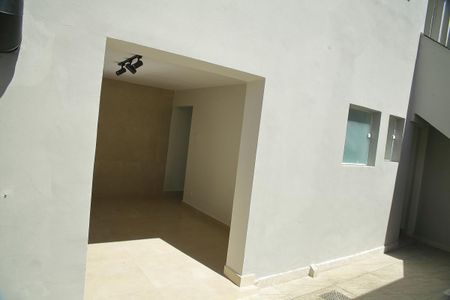 Casa à venda com 181m², 3 quartos e 2 vagasQuintal 