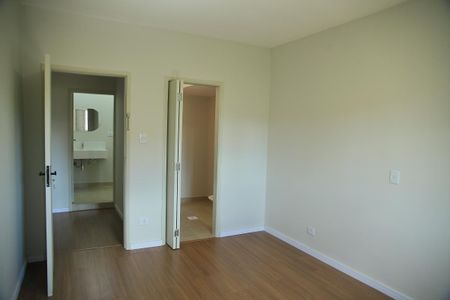 Casa à venda com 181m², 3 quartos e 2 vagasSuíte 