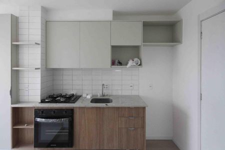Apartamento para alugar com 32m², 2 quartos e sem vaga Apartamento para alugar com 32m², 2 quartos e sem vagaCozinha