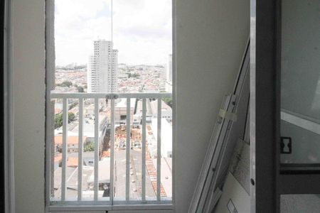 Apartamento para alugar com 32m², 2 quartos e sem vaga Apartamento para alugar com 32m², 2 quartos e sem vagaVaranda do Quarto