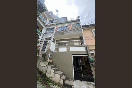 Casa de condomínio para alugar com 100m², 2 quartos e sem vagaFachada