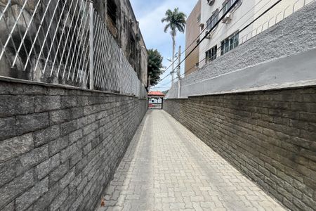 Casa de condomínio para alugar com 100m², 2 quartos e sem vaga Casa de condomínio para alugar com 100m², 2 quartos e sem vagaVista da rua
