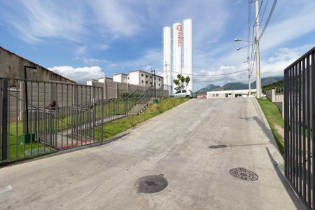 Apartamento para alugar com 44m², 2 quartos e 1 vaga Apartamento para alugar com 44m², 2 quartos e 1 vagaFachada