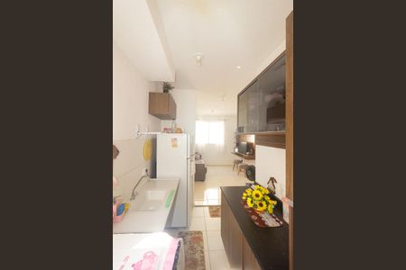 Apartamento para alugar com 44m², 2 quartos e 1 vaga Apartamento para alugar com 44m², 2 quartos e 1 vagaCozinha e Área de Serviço