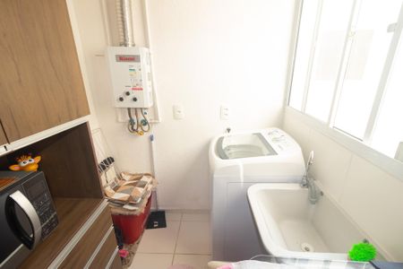 Apartamento para alugar com 44m², 2 quartos e 1 vaga Apartamento para alugar com 44m², 2 quartos e 1 vagaCozinha e Área de Serviço