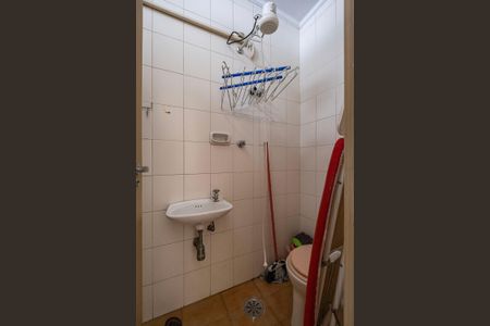 Apartamento para alugar com 165m², 4 quartos e 4 vagasÁrea de Serviço - Banheiro