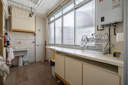 Apartamento para alugar com 165m², 4 quartos e 4 vagasÁrea de Serviço