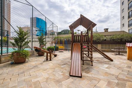 Apartamento para alugar com 165m², 4 quartos e 4 vagasPlayground