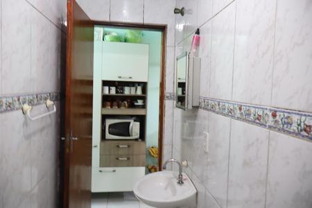 Casa à venda com 150m², 3 quartos e 1 vagaBanheiro