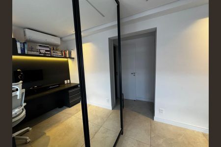 Apartamento à venda com 106m², 2 quartos e 2 vagas Apartamento à venda com 106m², 2 quartos e 2 vagasQuarto