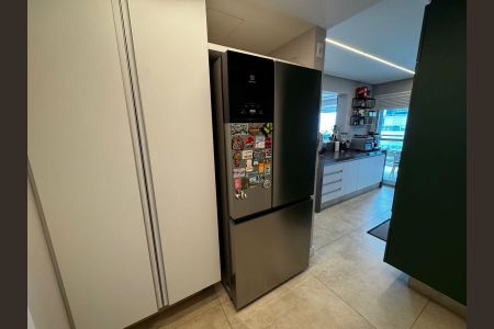 Apartamento à venda com 106m², 2 quartos e 2 vagas Apartamento à venda com 106m², 2 quartos e 2 vagasCozinha