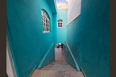 Casa à venda com 97m², 3 quartos e 2 vagasCorredor