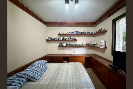 Apartamento à venda com 200m², 4 quartos e 3 vagasSuíte 1